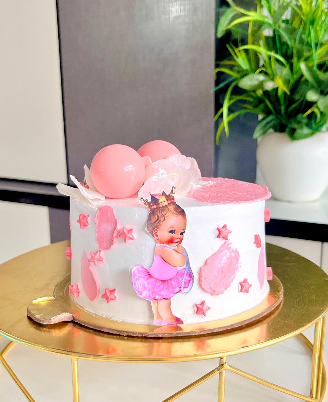 Princess party cake 
